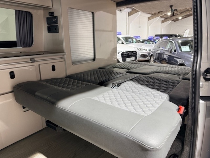 Used Volkswagen Transporter 2017 for sale - 77655775: Photo 29