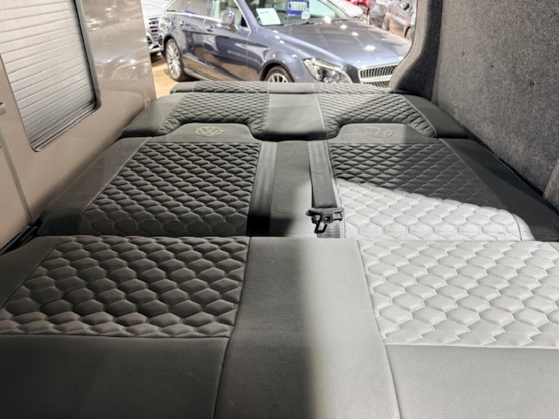 Used Volkswagen Transporter 2017 for sale - 77655775: Photo 31