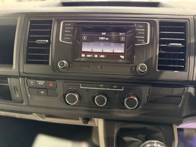 Used Volkswagen Transporter 2017 for sale - 77655775: Photo 37