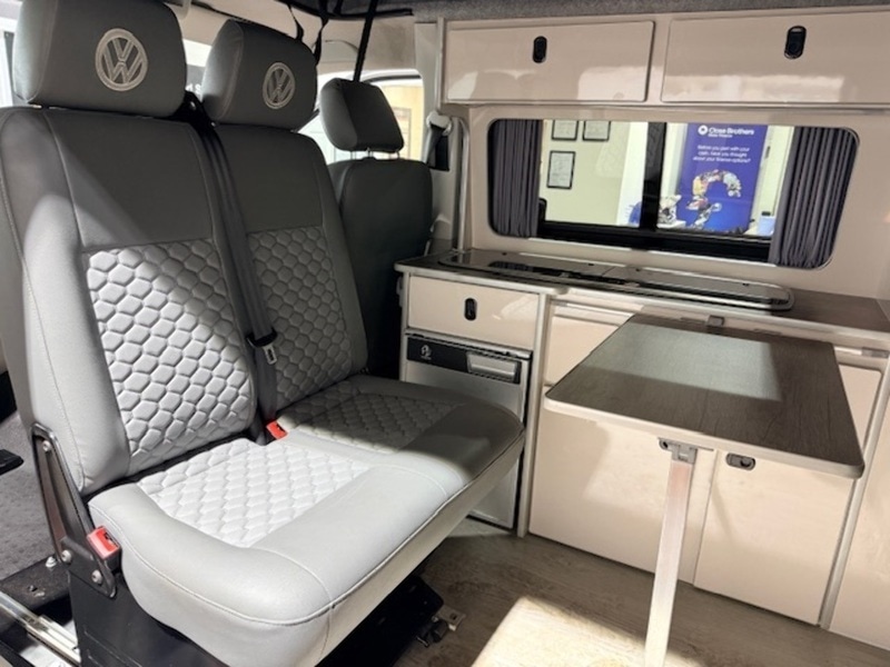 Used Volkswagen Transporter 2017 for sale - 77655775: Photo 42