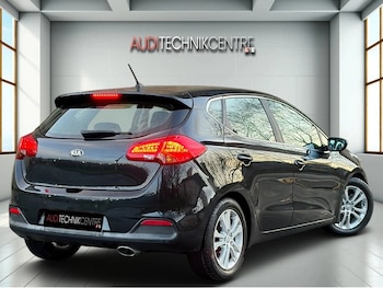 Used Kia Ceed 2015 for sale - 76896511: Photo