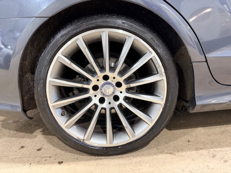 Used Mercedes-Benz CLS 2015 for sale - 77547829: Photo 8