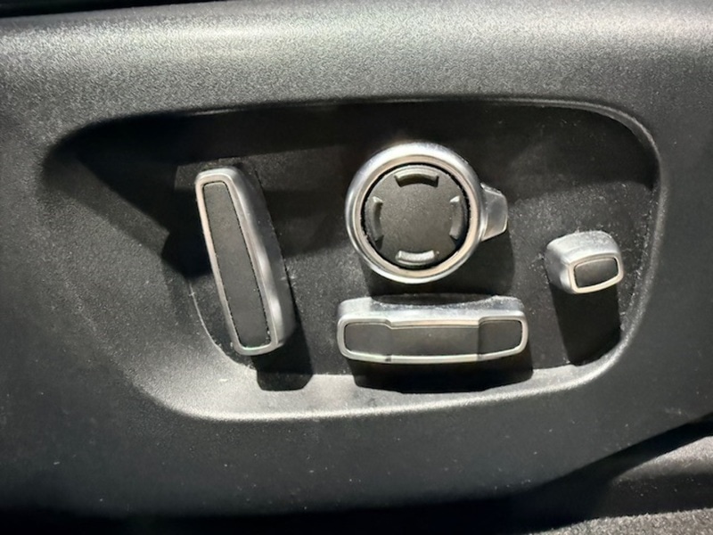 Used Land Rover Range Rover Velar 2018 for sale - 77920870: Photo 20