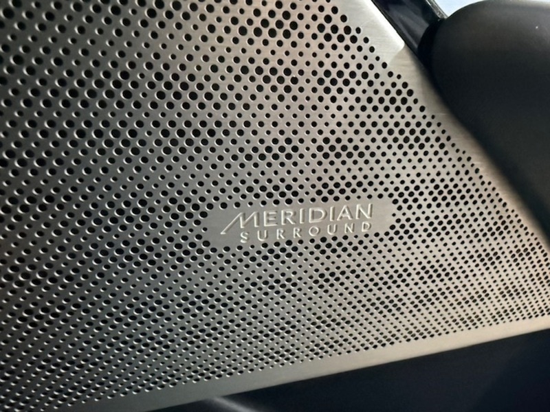 Used Land Rover Range Rover Velar 2018 for sale - 77920870: Photo 9