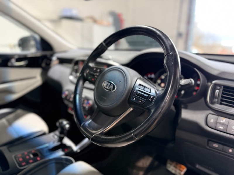 Used Kia Sorento 2017 for sale - 77850872: Photo 15