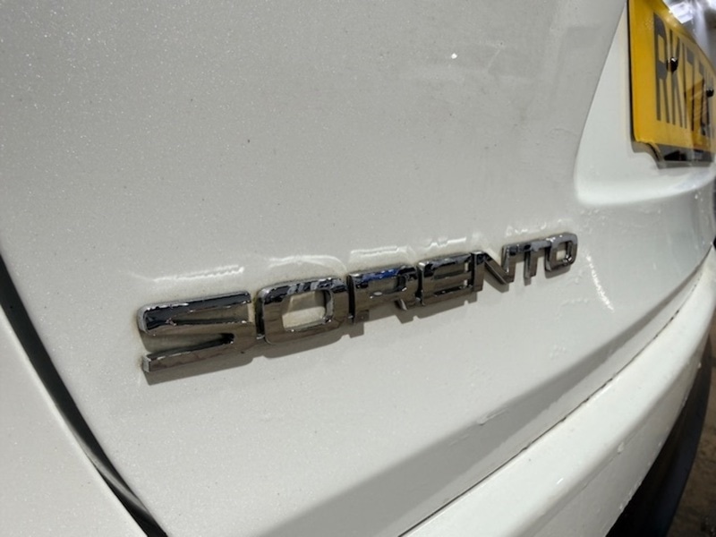 Used Kia Sorento 2017 for sale - 77850872: Photo 32