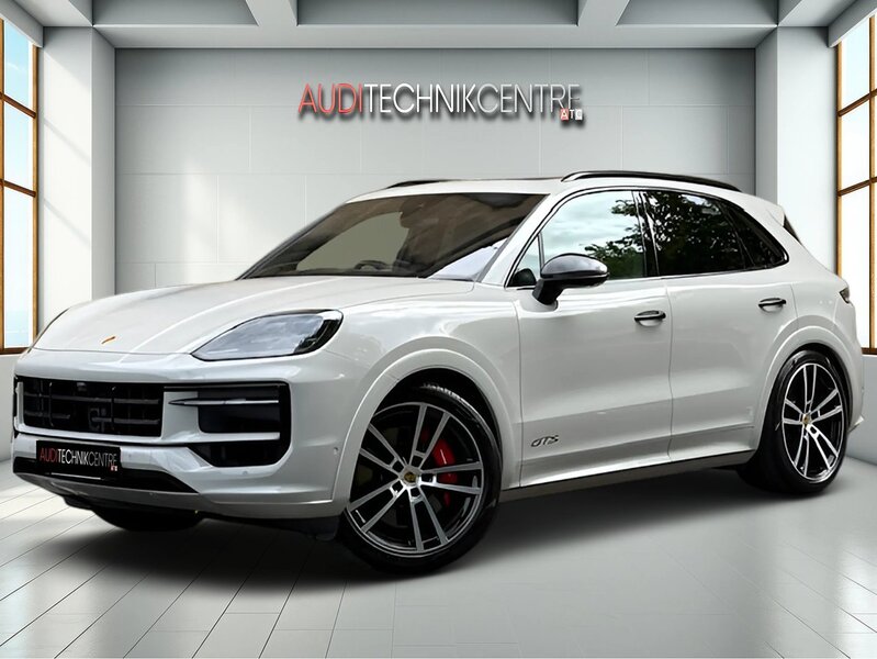 Used Porsche Cayenne 2024 for sale - 76219779: Photo 3