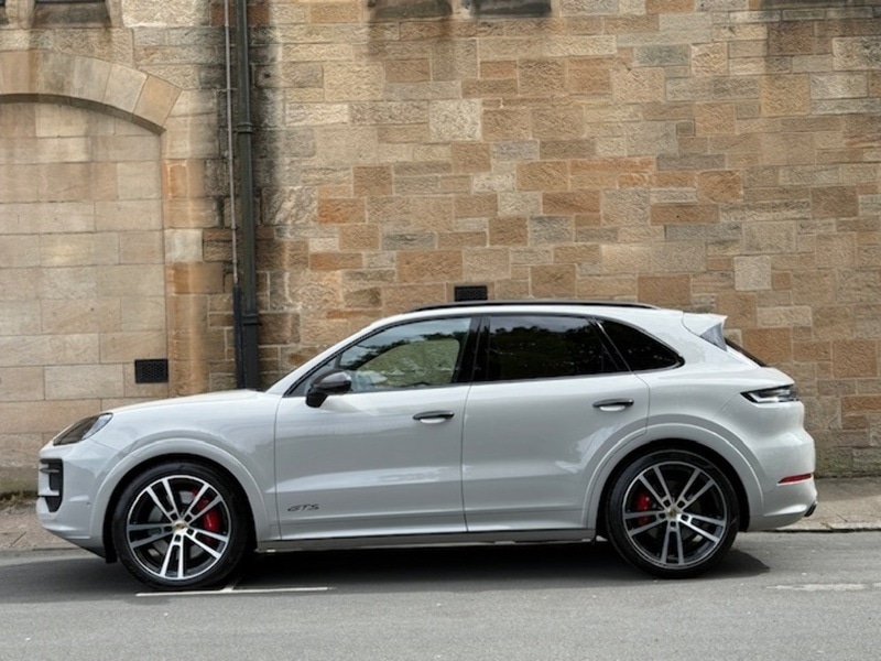 Used Porsche Cayenne 2024 for sale - 76219779: Photo 34