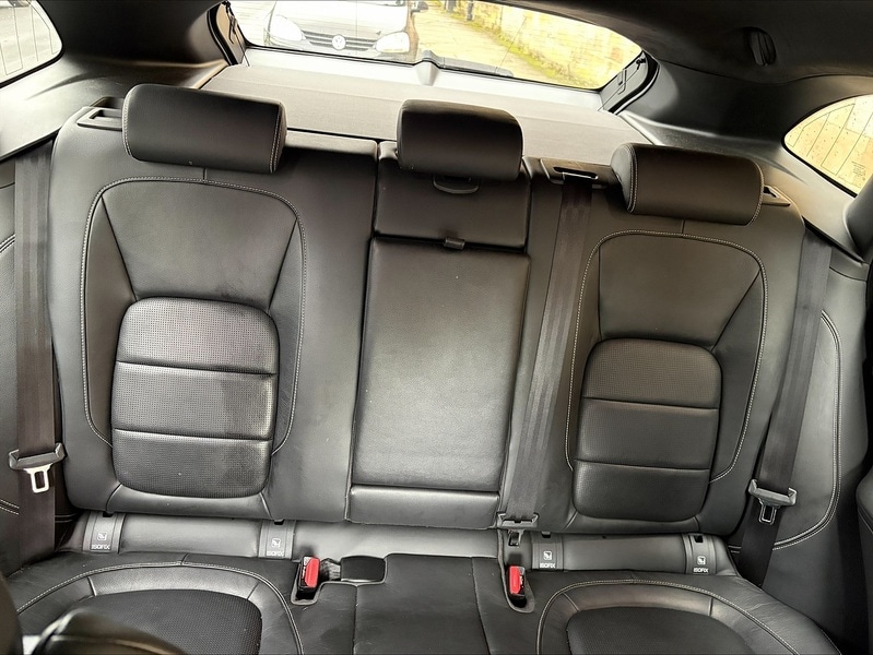 Used Jaguar F-Pace 2019 for sale - 76748902: Photo 12