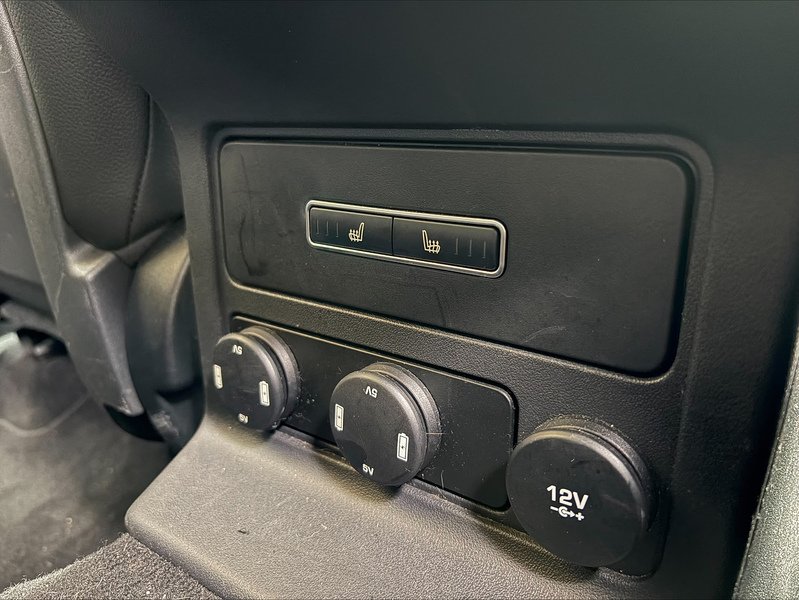 Used Jaguar F-Pace 2019 for sale - 76748902: Photo 18