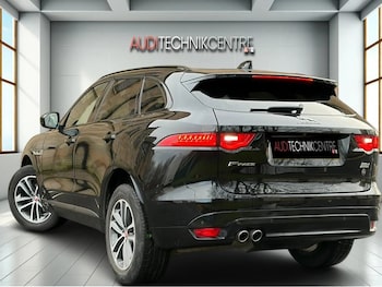 Used Jaguar F-Pace 2019 for sale - 76748902: Photo