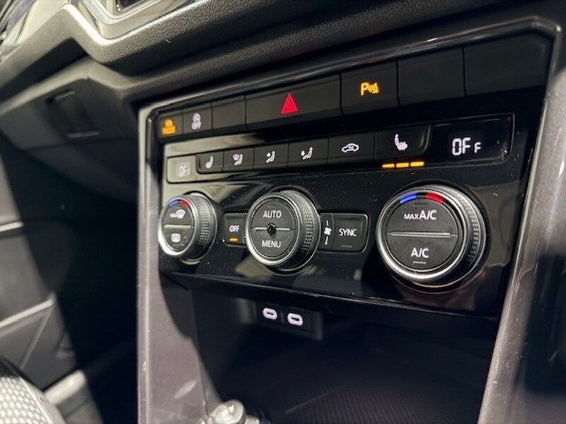 Used Volkswagen T-Roc 2020 for sale - 78182200: Photo 21