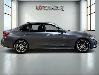 Used BMW 3 Series 2019 for sale - 79381083: Photo