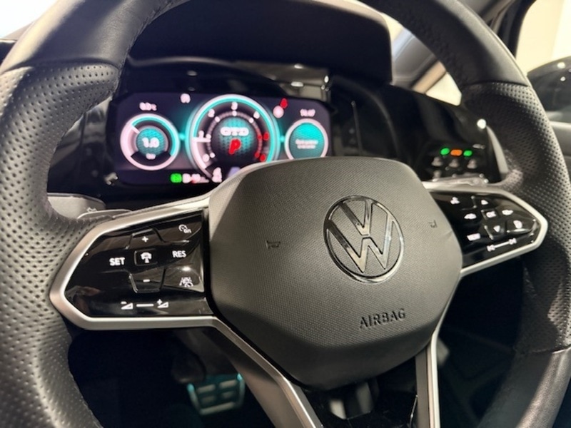 Used Volkswagen Golf 2024 for sale - 77136963: Photo 21