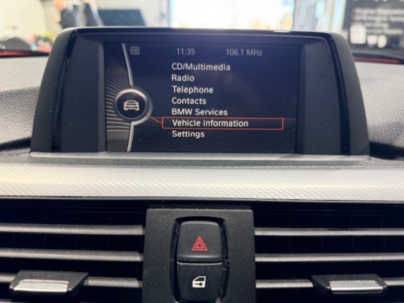 Used BMW 3 Series 2012 for sale - 77776384: Photo 18