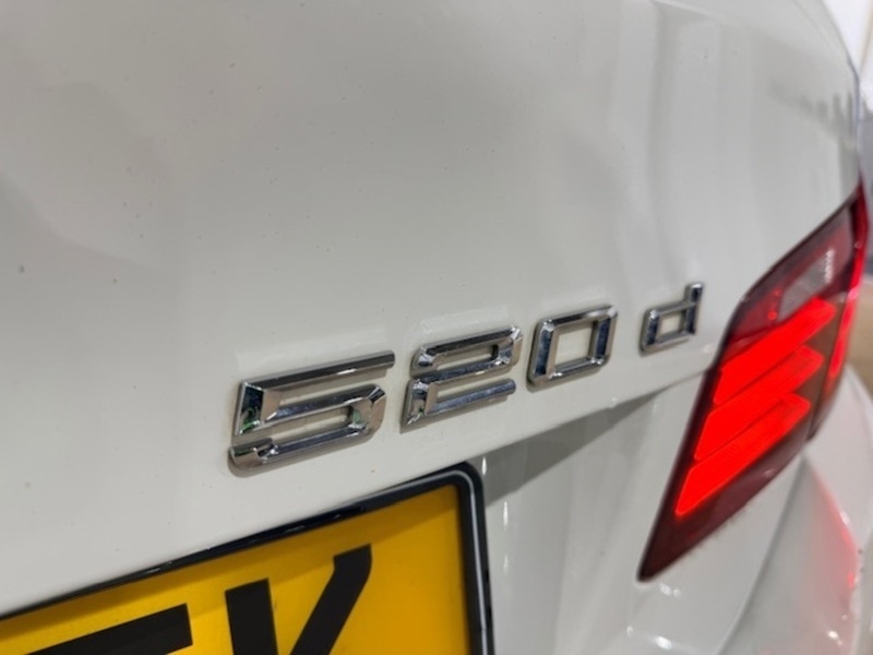 Used BMW 5 Series 2014 for sale - 77932634: Photo 19