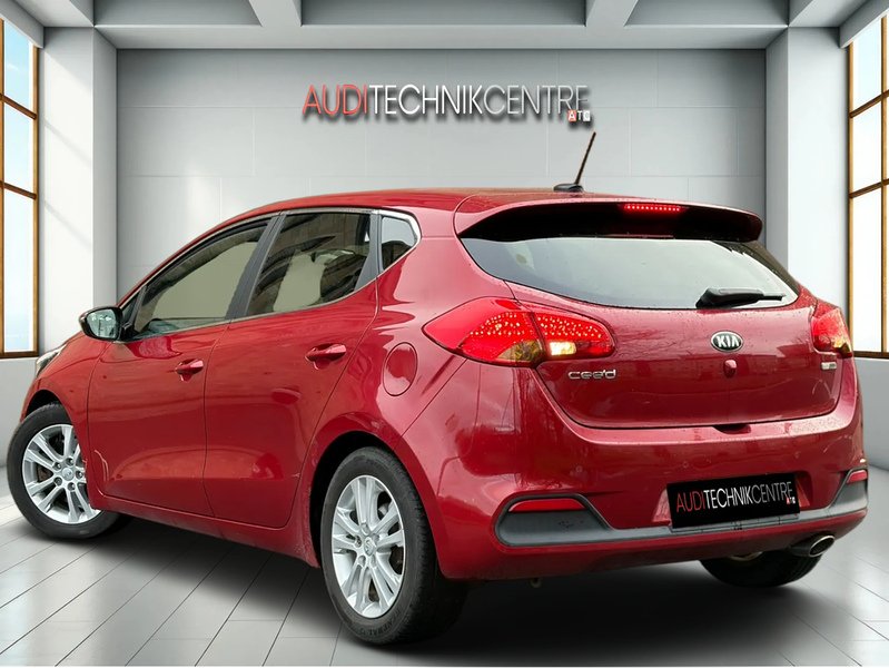 Used Kia Ceed 2014 for sale - 76740815: Photo 4
