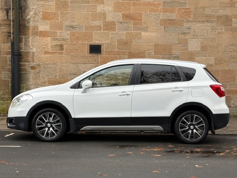 Used Suzuki SX4 S-Cross for sale - 76464459: Photo 24