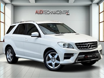 2013 - ML350 V6 BlueTEC AMG Sport 5-Door