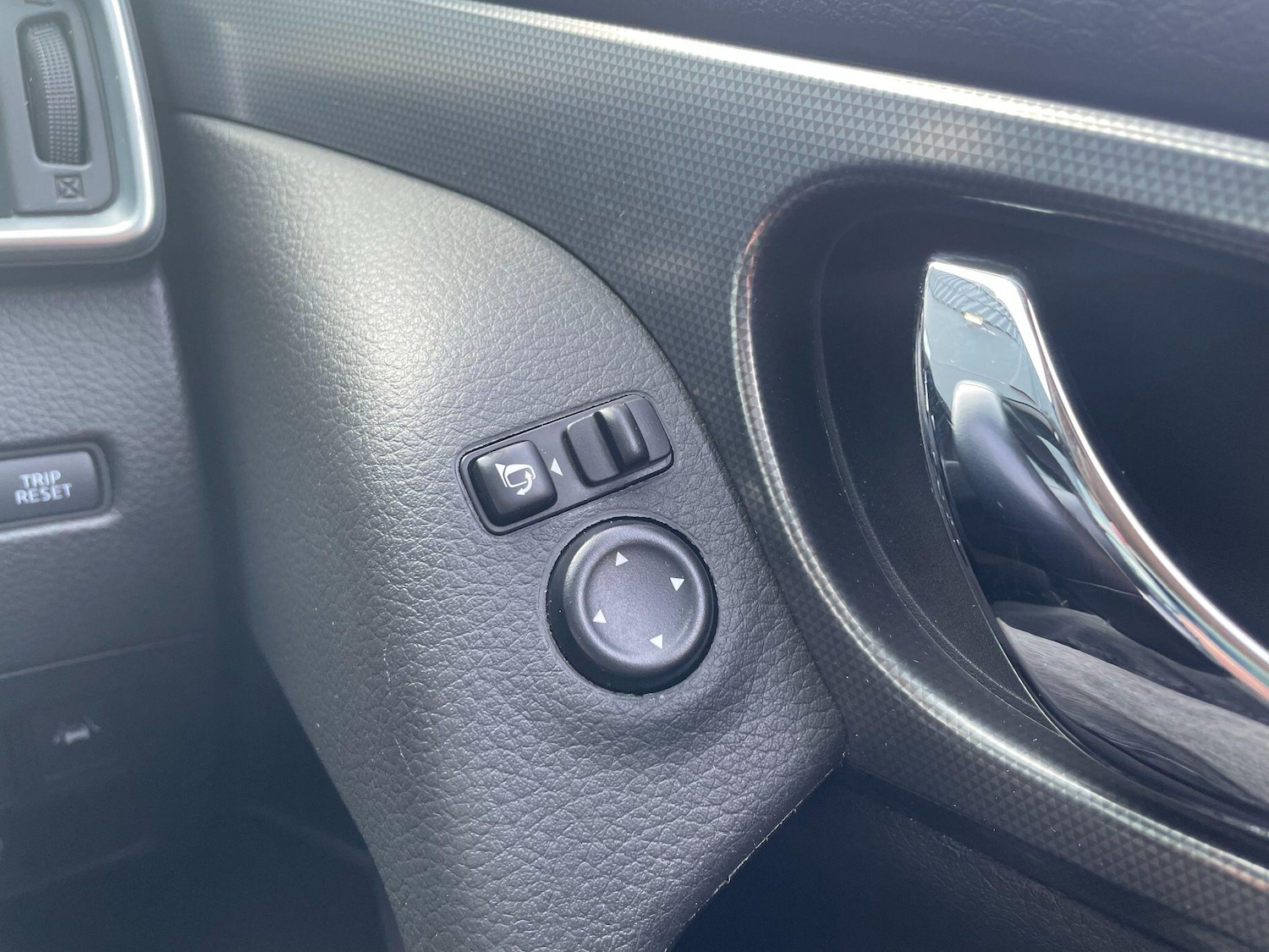 Used Nissan Qashqai 2018 for sale - 77939638: Photo 17