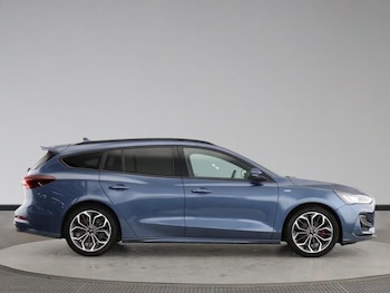 Used Ford Focus 2023 for sale - 75769848: Photo