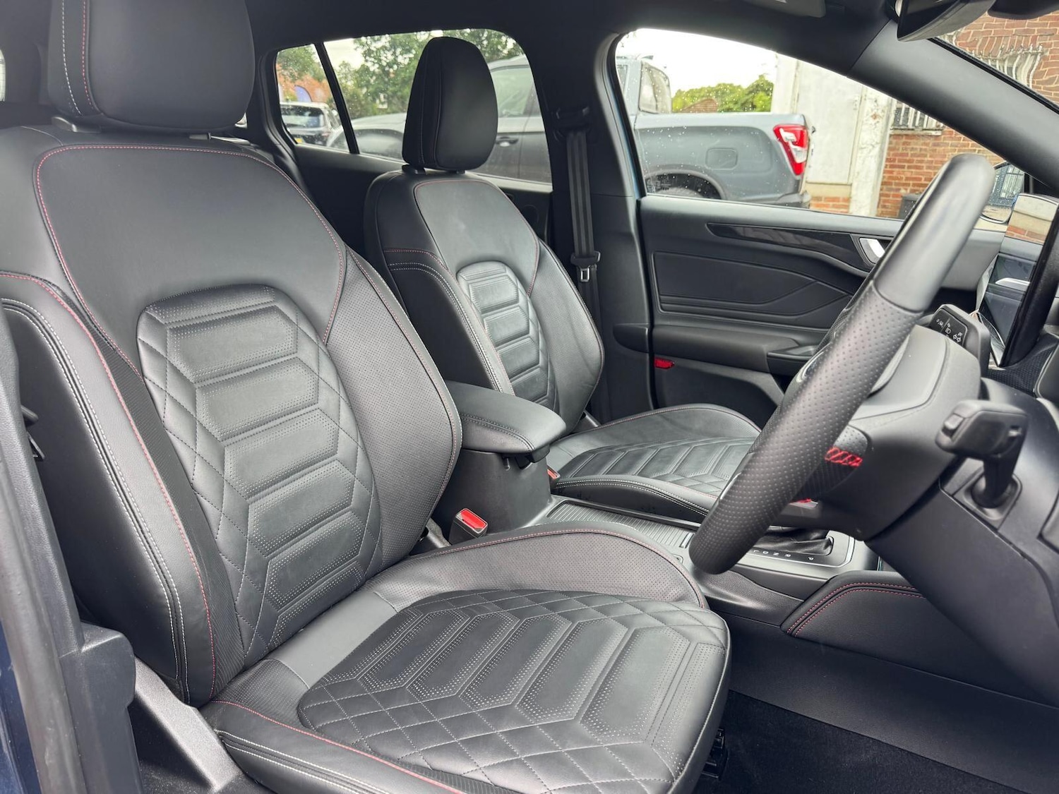 Used Ford Focus 2023 for sale - 77612208: Photo 13