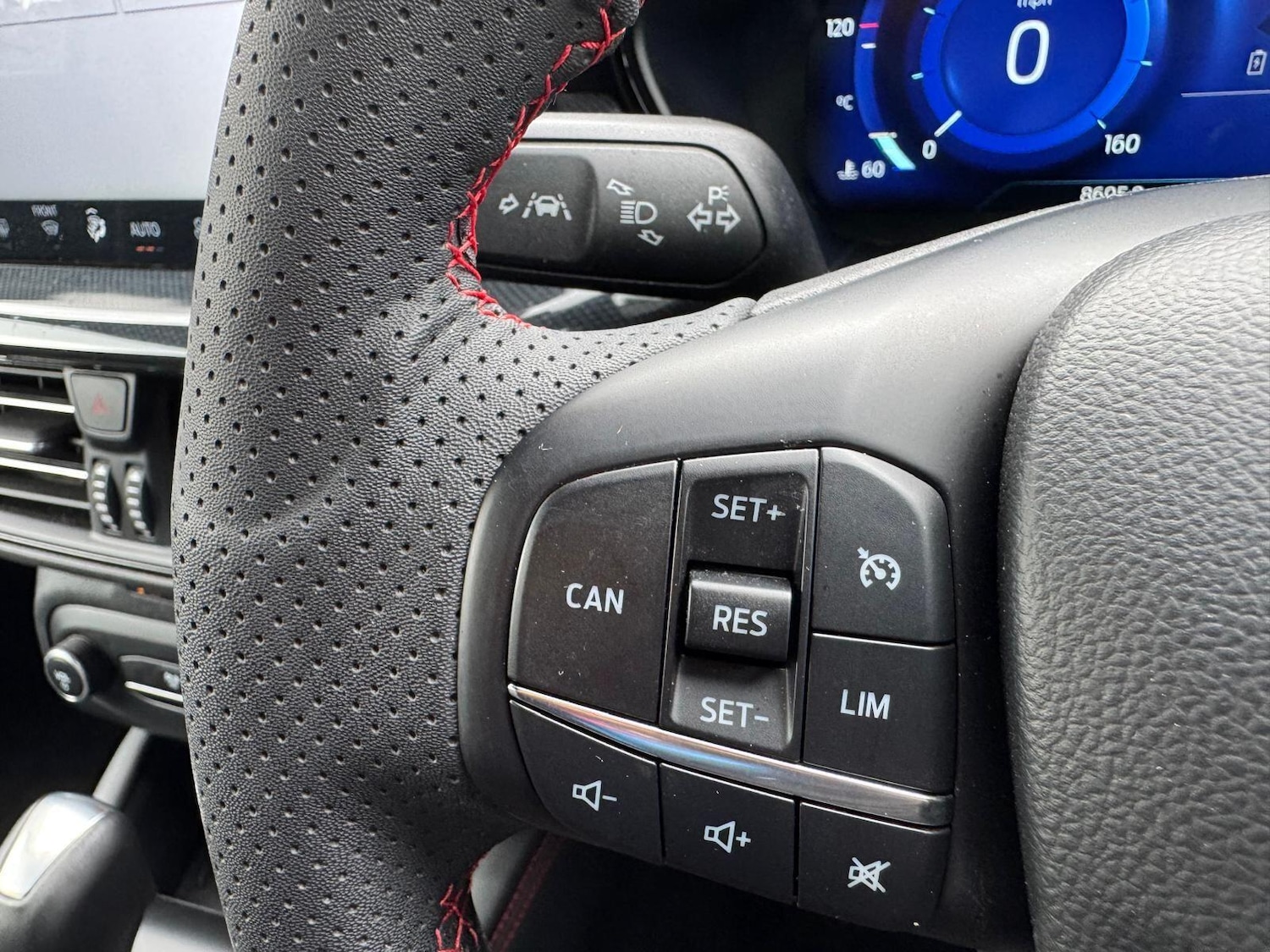 Used Ford Focus 2023 for sale - 77612208: Photo 22