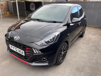 Used Hyundai i10 2023 for sale - 76990127: Photo