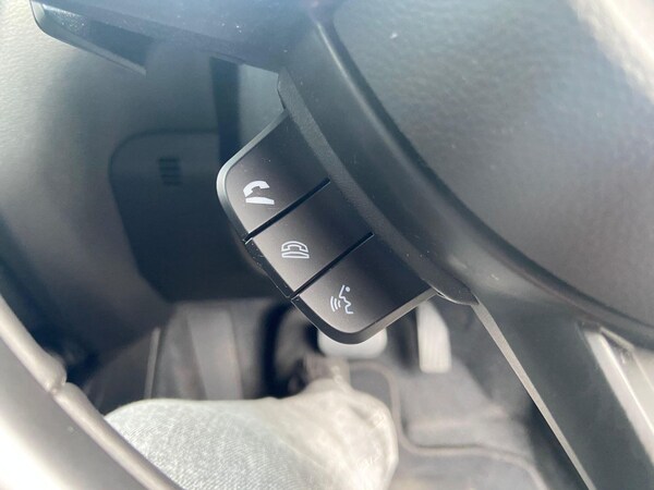 Used Suzuki Swift 2019 for sale - 76270647: Photo 14