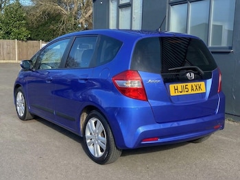 Used Honda Jazz 2015 for sale - 77838989: Photo
