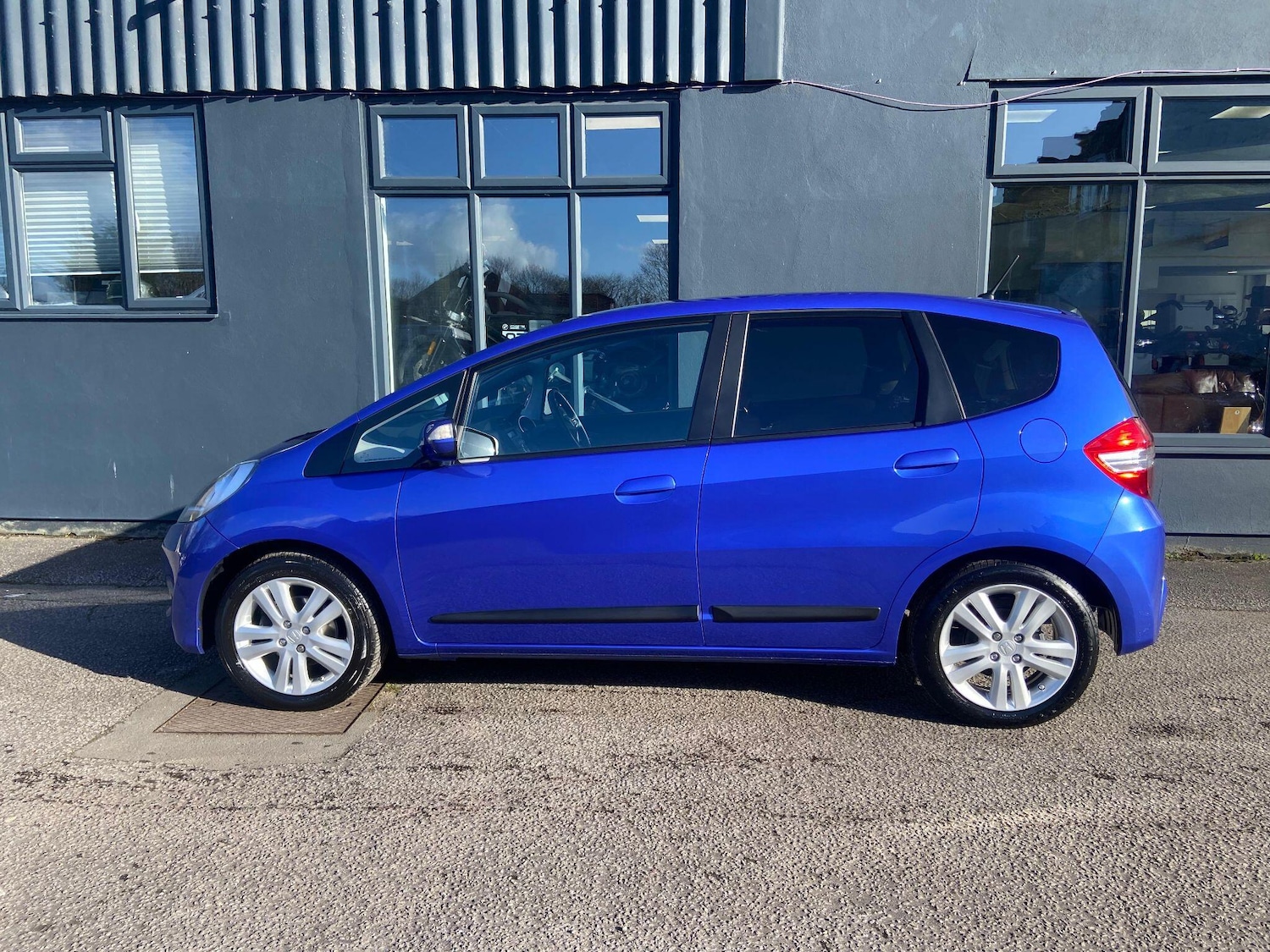 Used Honda Jazz 2015 for sale - 77838989: Photo 3