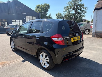Used Honda Jazz 2014 for sale - 79107062: Photo