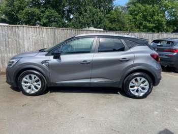 Used Renault Captur 2020 for sale - 74680240: Photo