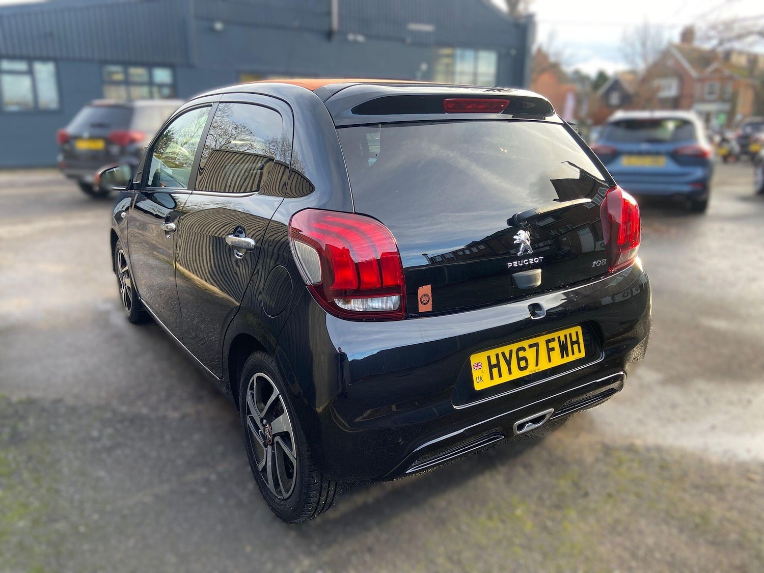Used Peugeot 108 2017 for sale - 76865209: Photo 4