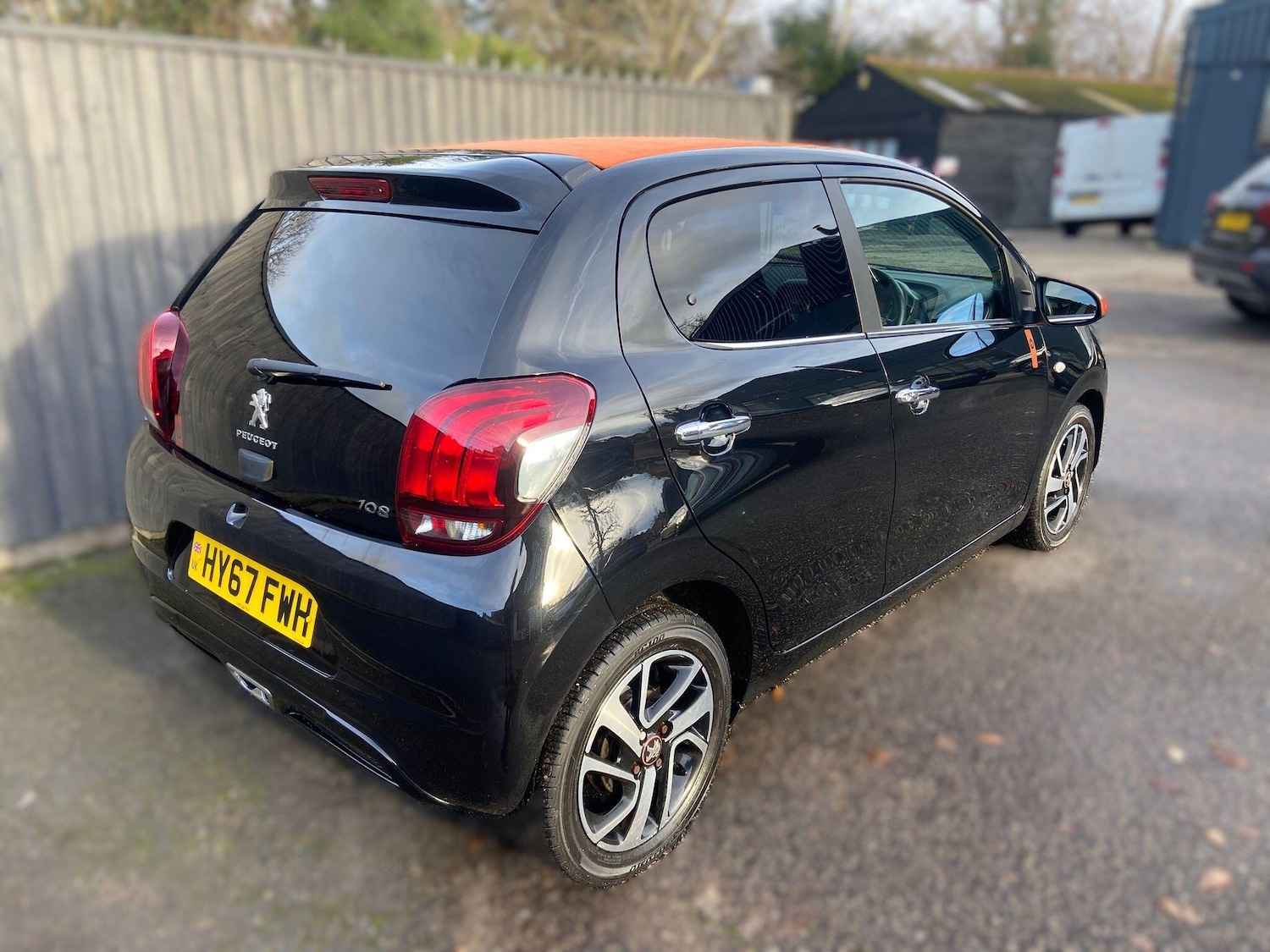Used Peugeot 108 2017 for sale - 76865209: Photo 8