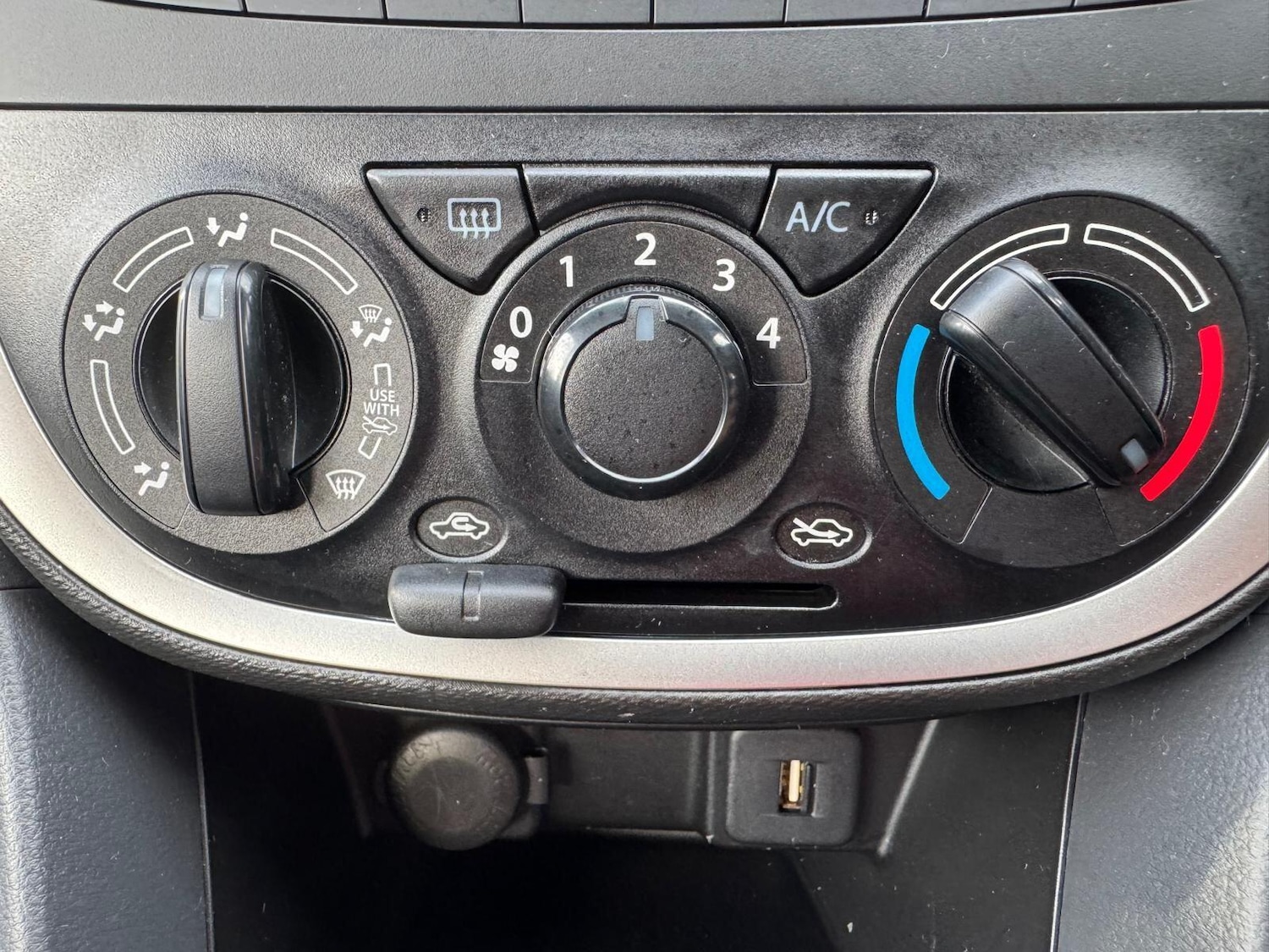 Used Suzuki Celerio 2017 for sale - 76377897: Photo 17