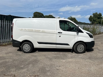 Used Ford Transit Custom 2015 for sale - 69900380: Photo