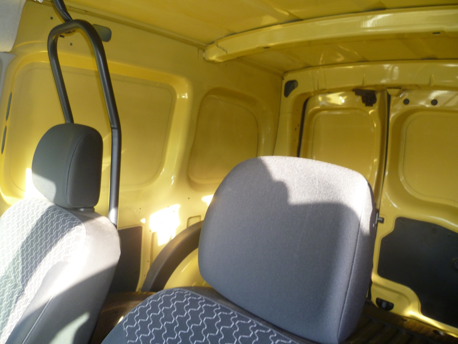 Used Renault Kangoo 2010 for sale - 77012290: Photo 11