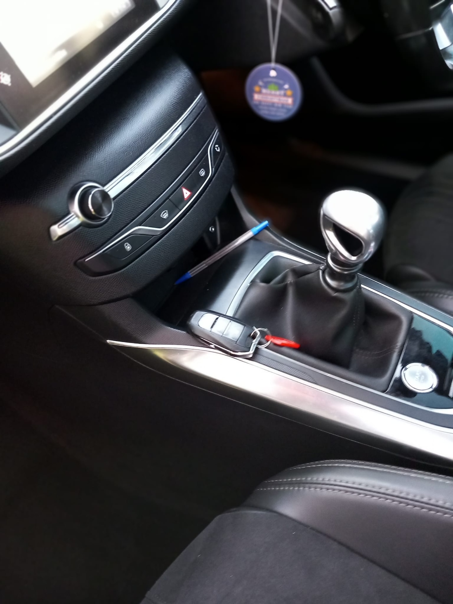 Used Peugeot 308 2014 for sale - 77071138: Photo 15