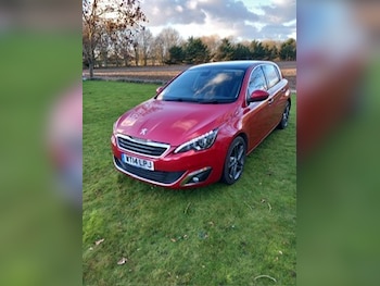 Used Peugeot 308 2014 for sale - 77071138: Photo