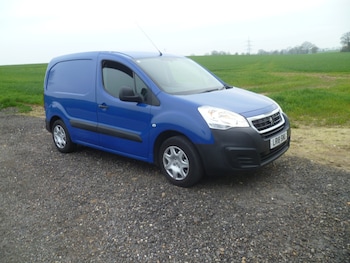 Used Peugeot Partner 2018 for sale - 73345607: Photo