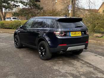 Used Land Rover Discovery Sport 2016 for sale - 74864395: Photo