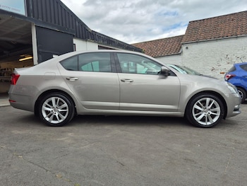 Used Skoda Octavia 2018 for sale - 78946124: Photo