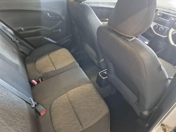 Used Kia Picanto 2016 for sale - 78946609: Photo