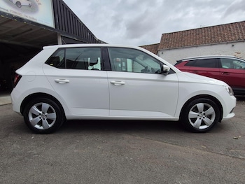 Used Skoda Fabia 2015 for sale - 79590427: Photo
