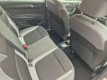 Used Skoda Fabia 2015 for sale - 79590427: Photo