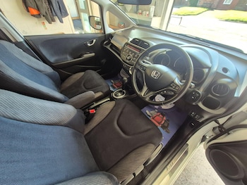 Used Honda Jazz 2015 for sale - 78948200: Photo