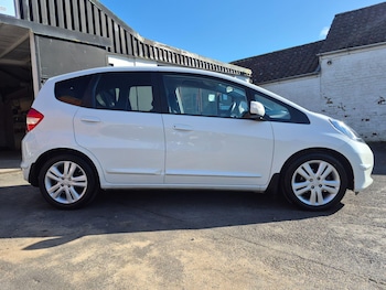 Used Honda Jazz 2015 for sale - 78948200: Photo