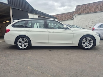Used BMW 3 Series 2017 for sale - 79018402: Photo