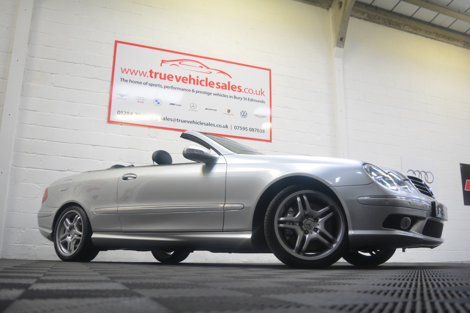 Used Mercedes-Benz CLK 2003 for sale - 77363289: Photo 25